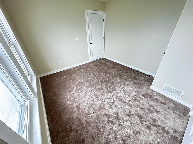415 Patlin Ave — Photo 9