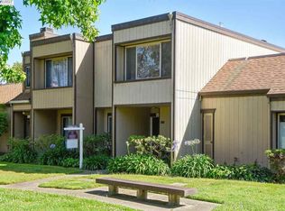 3415 Redhook Ln, Alameda, CA 94502