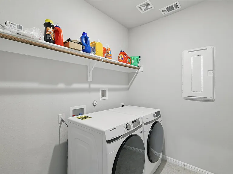 8937 Lantana Meadow Dr — Photo 18