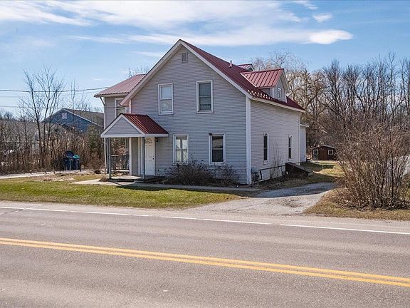2nd image of 374 Lake Road
