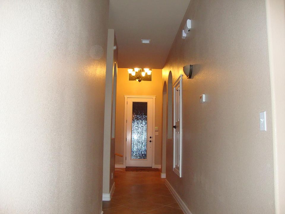 Entry way