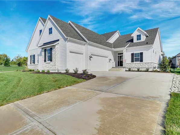 13422 W 174th Ter, Overland Park, KS 66221