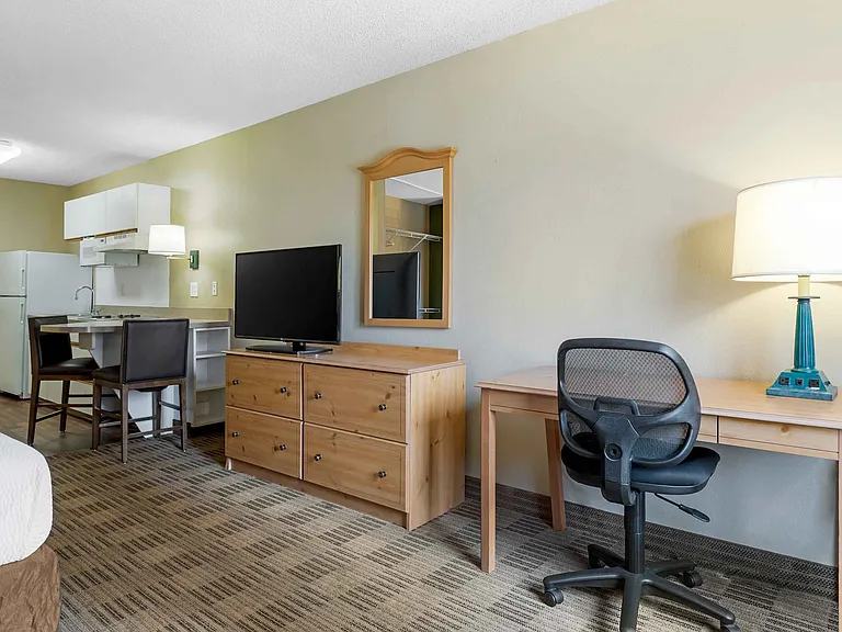 Studio Suite - 1 King Bed