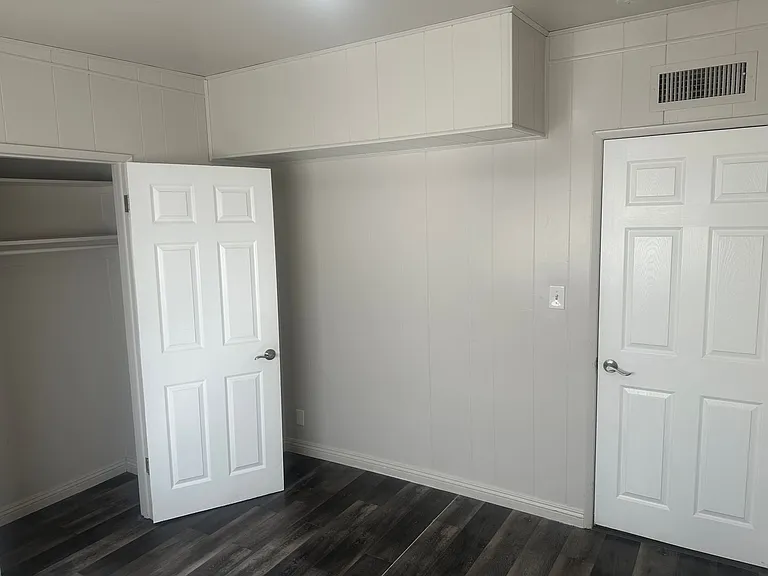 1315 Oakwood Ave — Photo 33