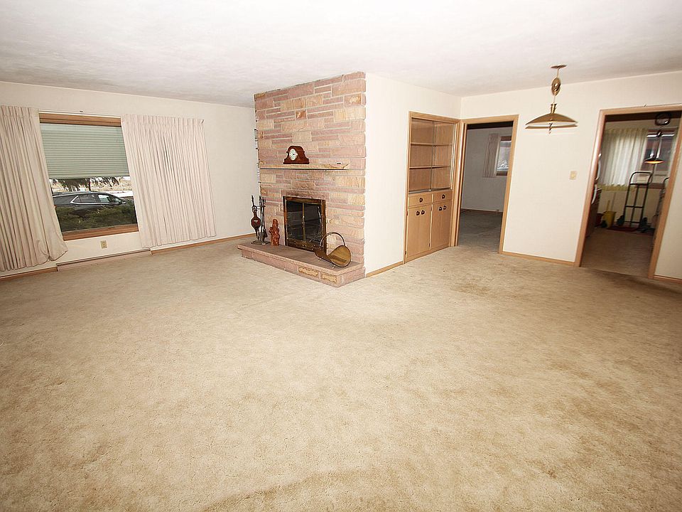 2nd image of 3857 N 66th St