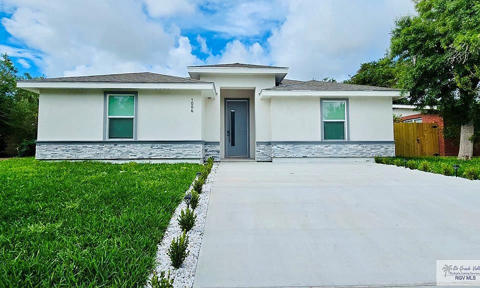 1st image of 1006 Cenizo St