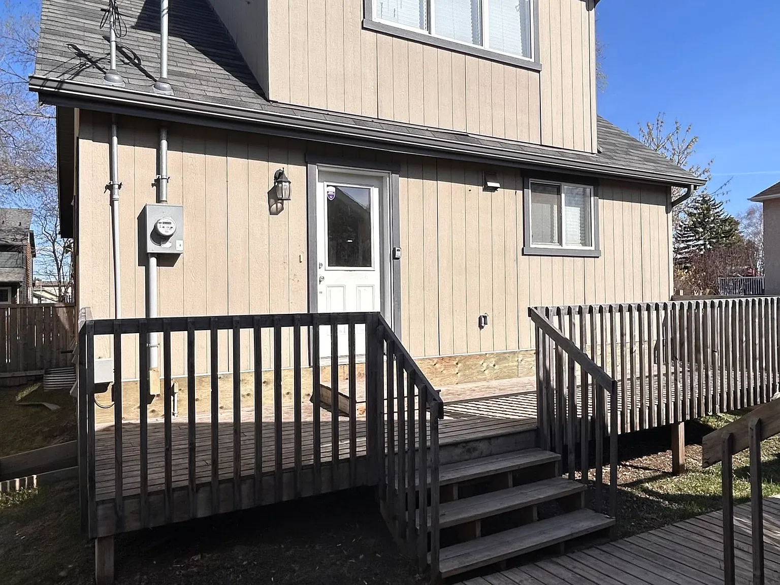 Highlands - 11204 51 ST NW Bsmt — Photo 1