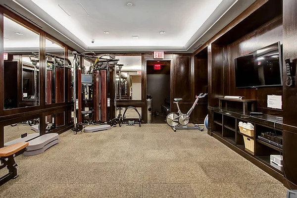 Rented by Compass | media 37