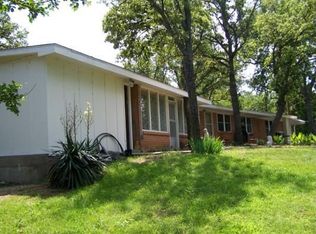 252 Haigood Rd, Bowie, TX 76230