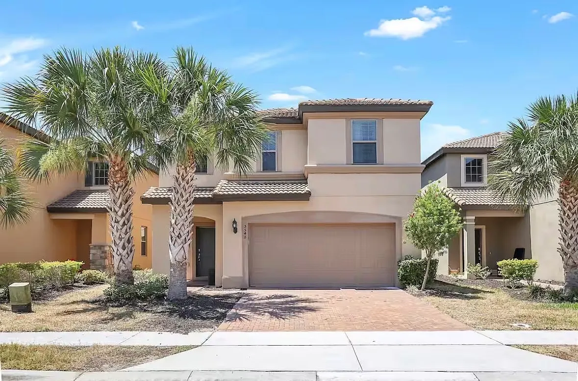 7 bed, 3148 sqft, $800 — Photo 2