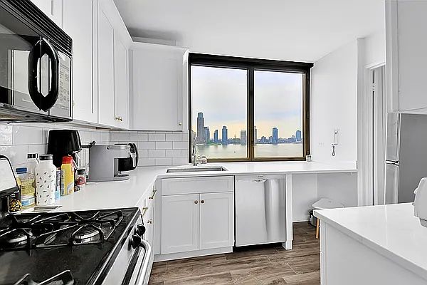 1st image of 630 1st Ave APT 12D