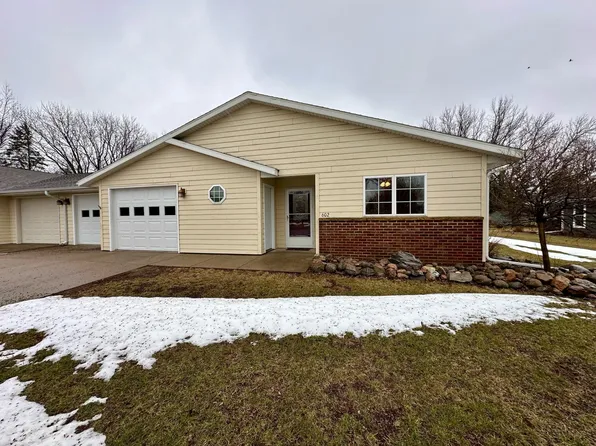 602 7th Ave, Mountain Lake, MN 56159