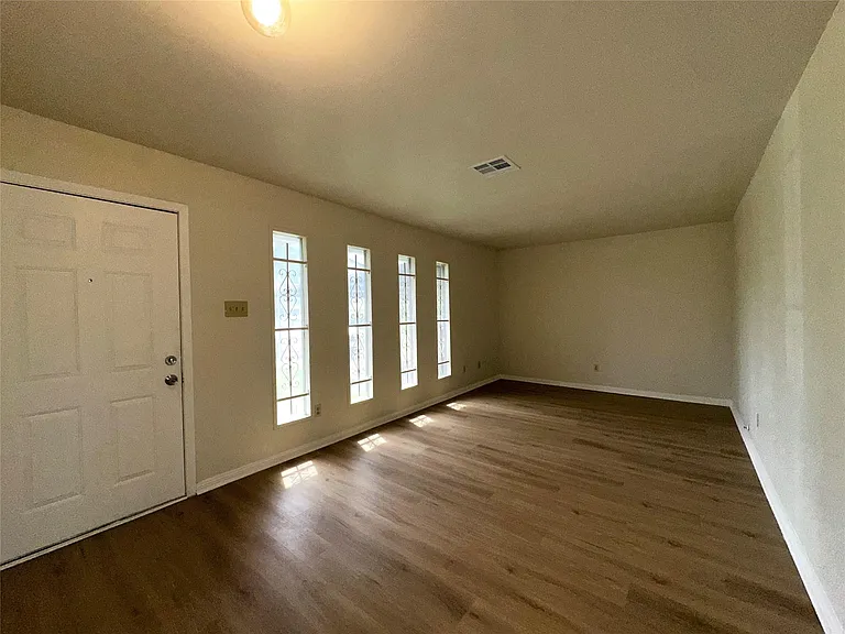 6023 Belarbor St — Photo 3