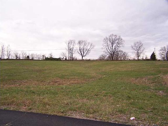 4th image of 21 Peach Orchard Cir