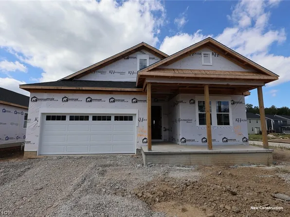 2456 Merriment Dr, Amherst, OH 44001