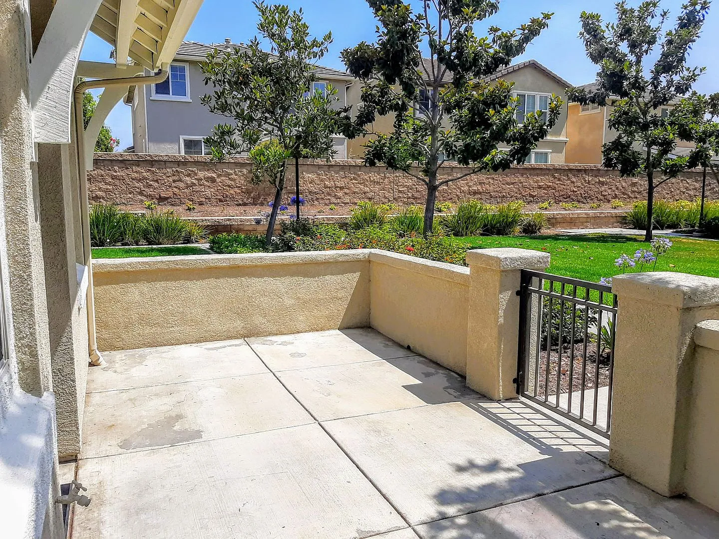 6954 Castor Street Chino 91710 (3 Bed / 3 Bath) — Photo 3