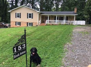 153 Brook Ave, Mount Airy, NC 27030