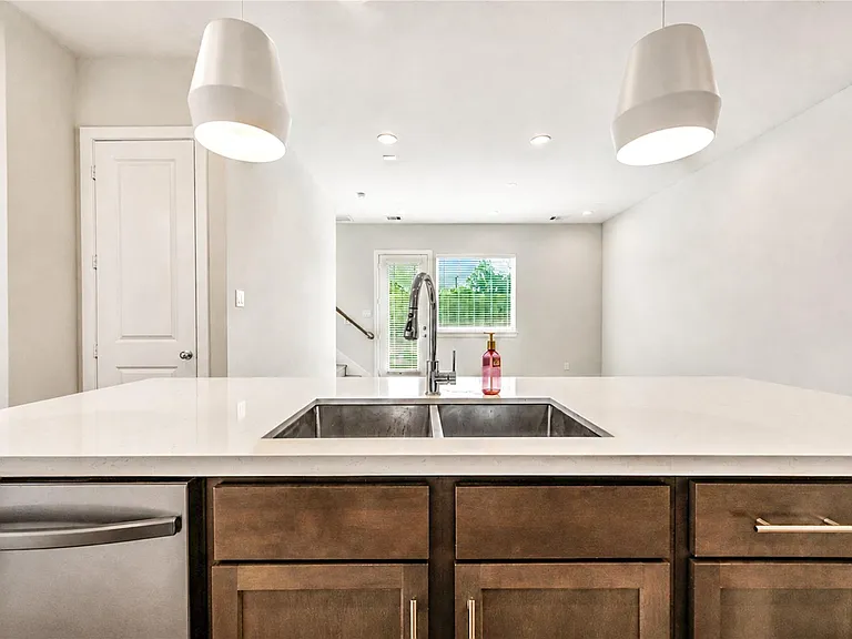 5920 Jasper Jones Way — Photo 10