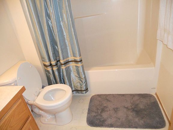 5th image of 8819 136th St E