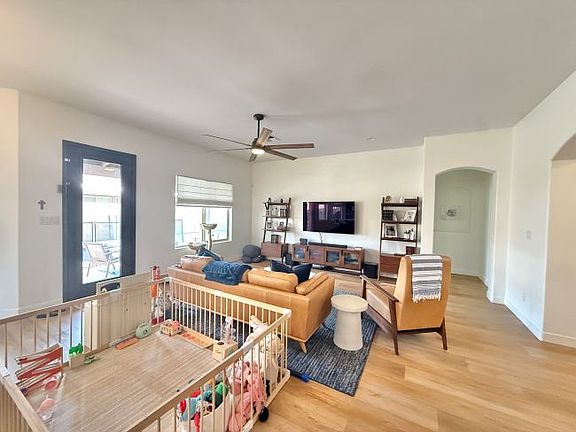4th image of 7828 E 37th Pl