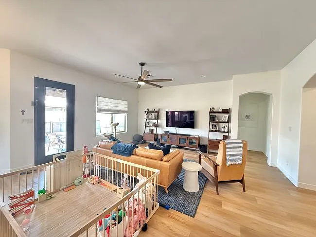 7828 E 37th Pl — Photo 4