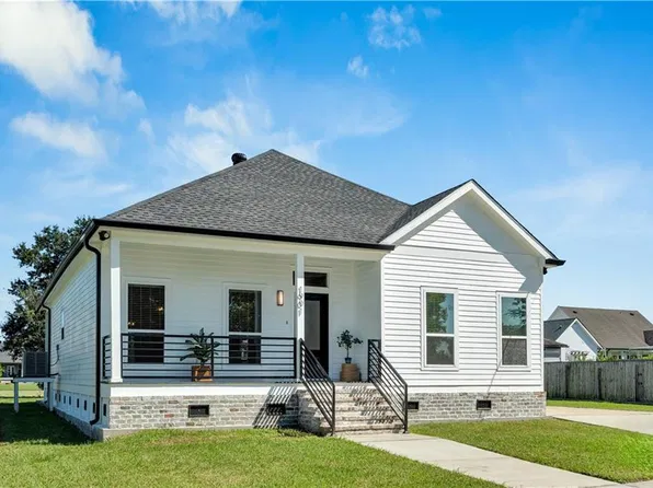 1901 Alexander Ave, Arabi, LA 70032