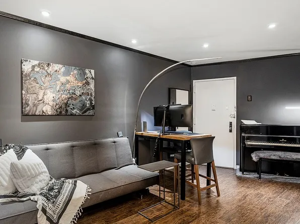 32 W 40th St APT 4C, Manhattan, NY 10018