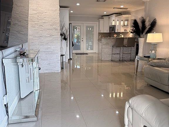 5th image of 2719 W Braddock St