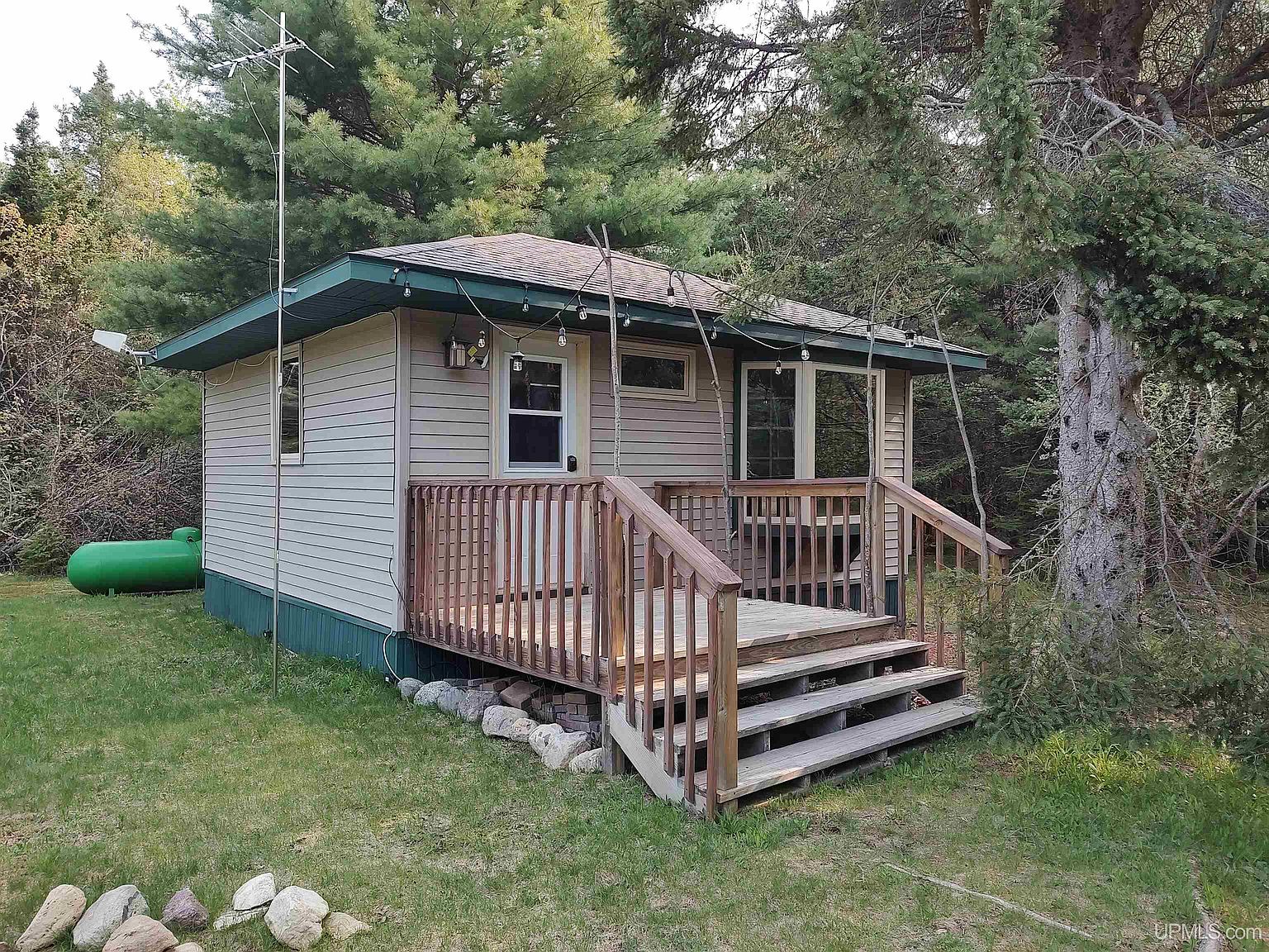 503 Selma Rd, Skandia, MI 49885 Zillow