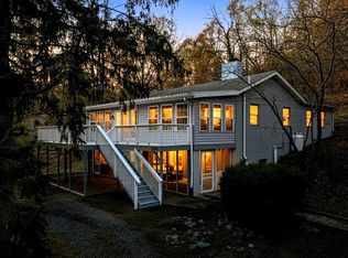 1494 Bennys Beach Rd, Front Royal, VA 22630