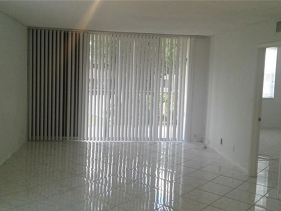 5th image of 8296 NW 24th St