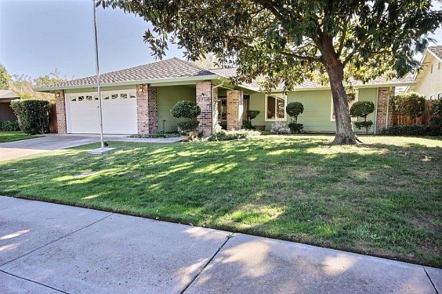 1st image of 3754 Fort Donelson Dr