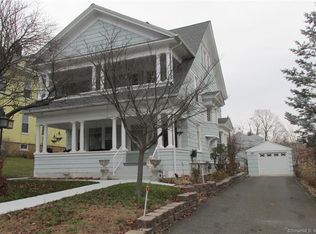 60 Montgomery St, Waterbury, CT 06708