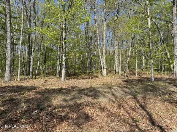47&49 Cheshire Ter, Crossville, TN 38558