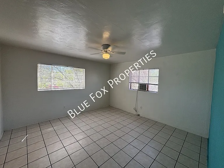949 N Montezuma Ave #1 — Photo 13