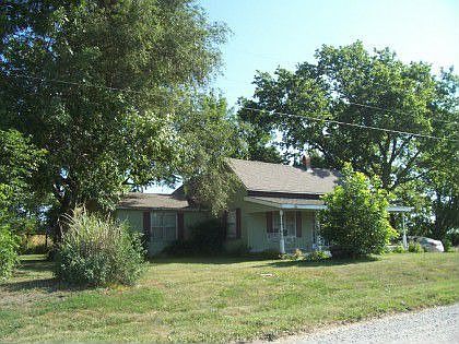 3rd image of 346 NW 352nd St