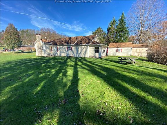 3rd image of 3602 Crede Dr
