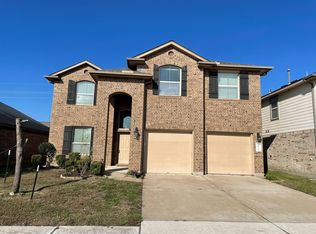 1826 Bravos Manor Ln, Fresno, TX 77545