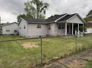 208 20th St, Dunbar, WV 25064