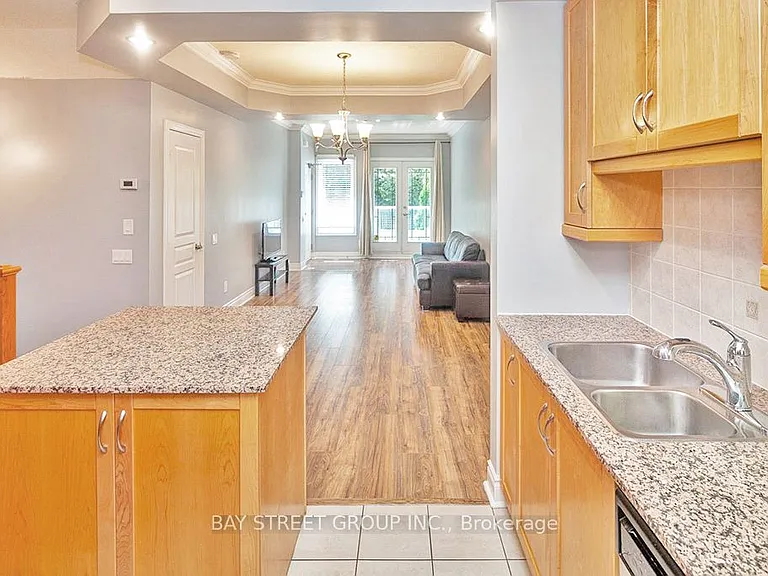 70 Byng Ave #32 — Photo 4