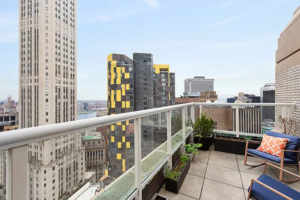 Sold by Compass | media 23