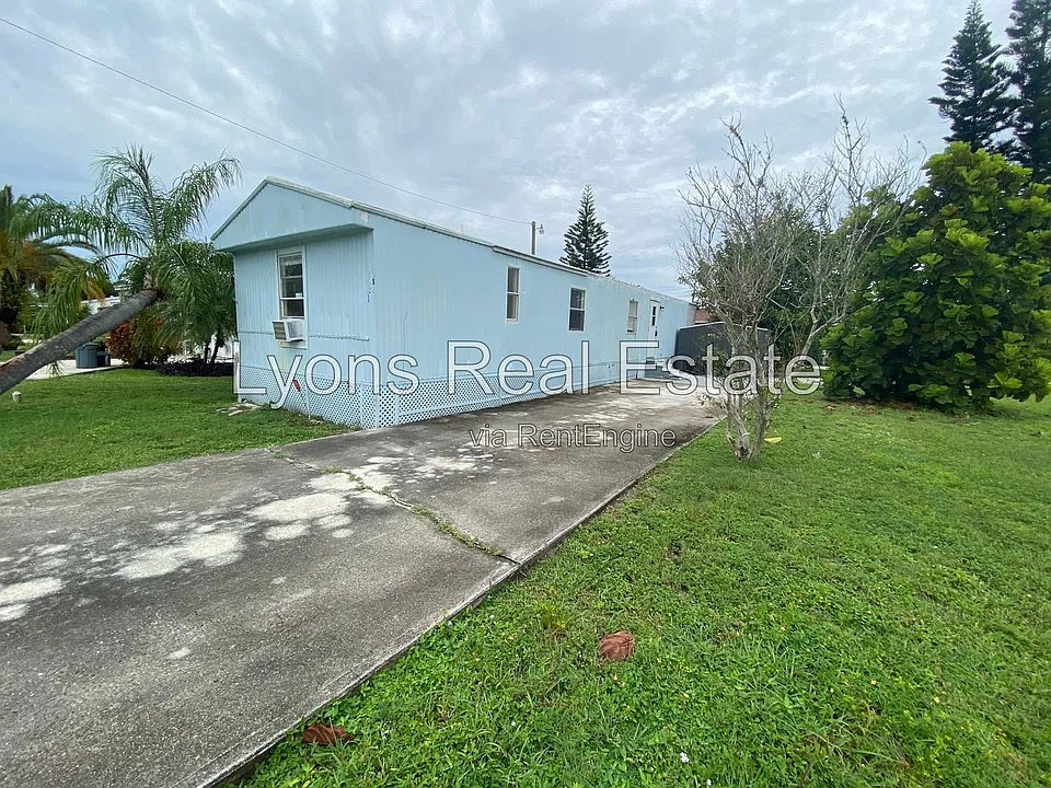 2521 Brownell Ct