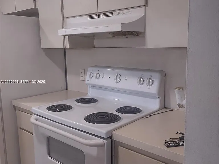 8100 Geneva Ct #341 — Photo 10