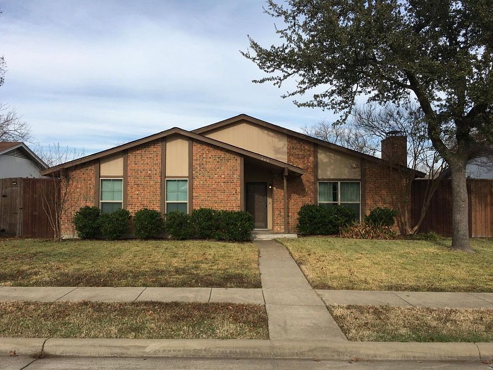 1st image of 645 Kingston Pl