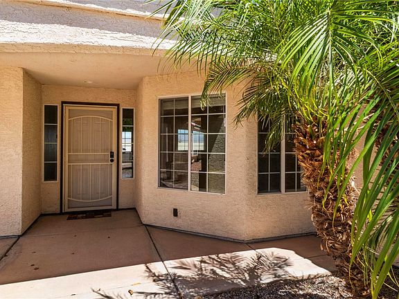 3rd image of 1553 E Puma Road
