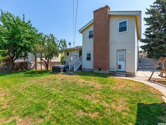 2nd image of 2794 W Berwick Pl
