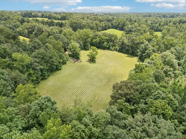 0 Deer Creek Rd, Mc Ewen, TN 37101