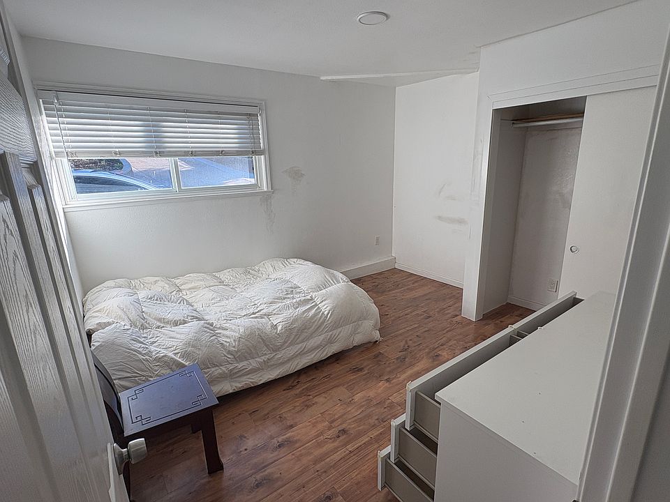 2nd image of 921 Otto Ct APT 1