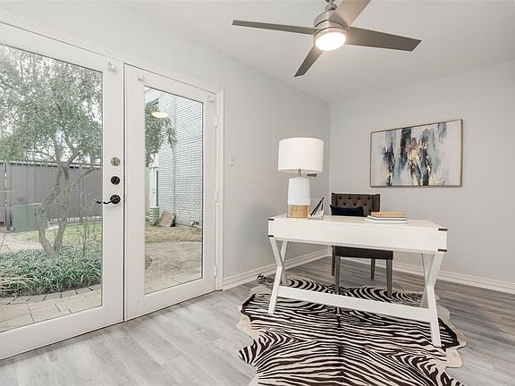 3rd image of 2722 Knight St #303C