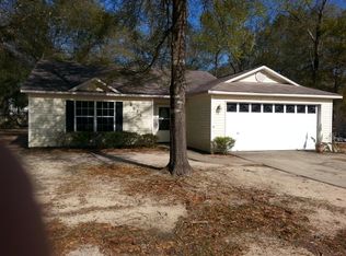 6055 Savannah Dr, Milton, FL 32570